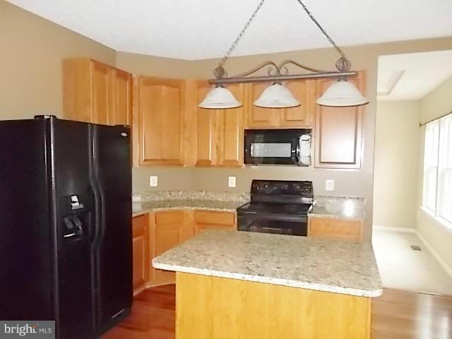 12 Bison Street Taneytown, MD 21787 - Photo 8 of 27 Kitchen