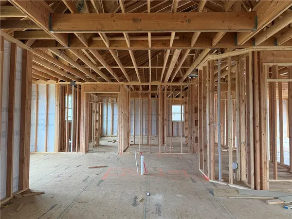 $530,000 | 31538 West 86th Street, De Soto, KS 66018