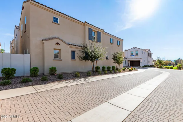 $545,000 | 1476 East Shannon Street, Gilbert, AZ 85295