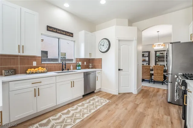 $700,000 | 6209 Peggotty Avenue, Las Vegas, NV 89130