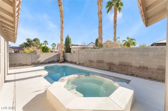 $700,000 | 6209 Peggotty Avenue, Las Vegas, NV 89130