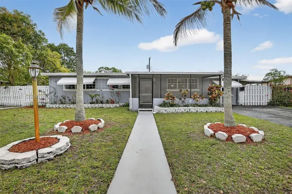 $580,000 | 6842 Northwest 15th Street, Plantation, FL 33313
