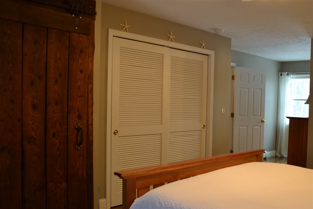 300 Galloping Hill Road Hopkinton, NH 03229 - Photo 20 of 33