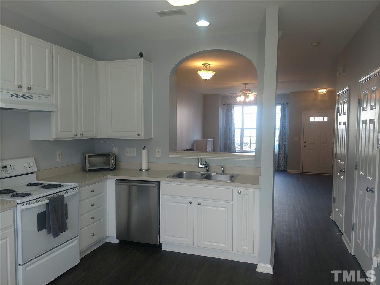 8254 City Loft Court Raleigh, NC 27613 - Photo 7 of 11