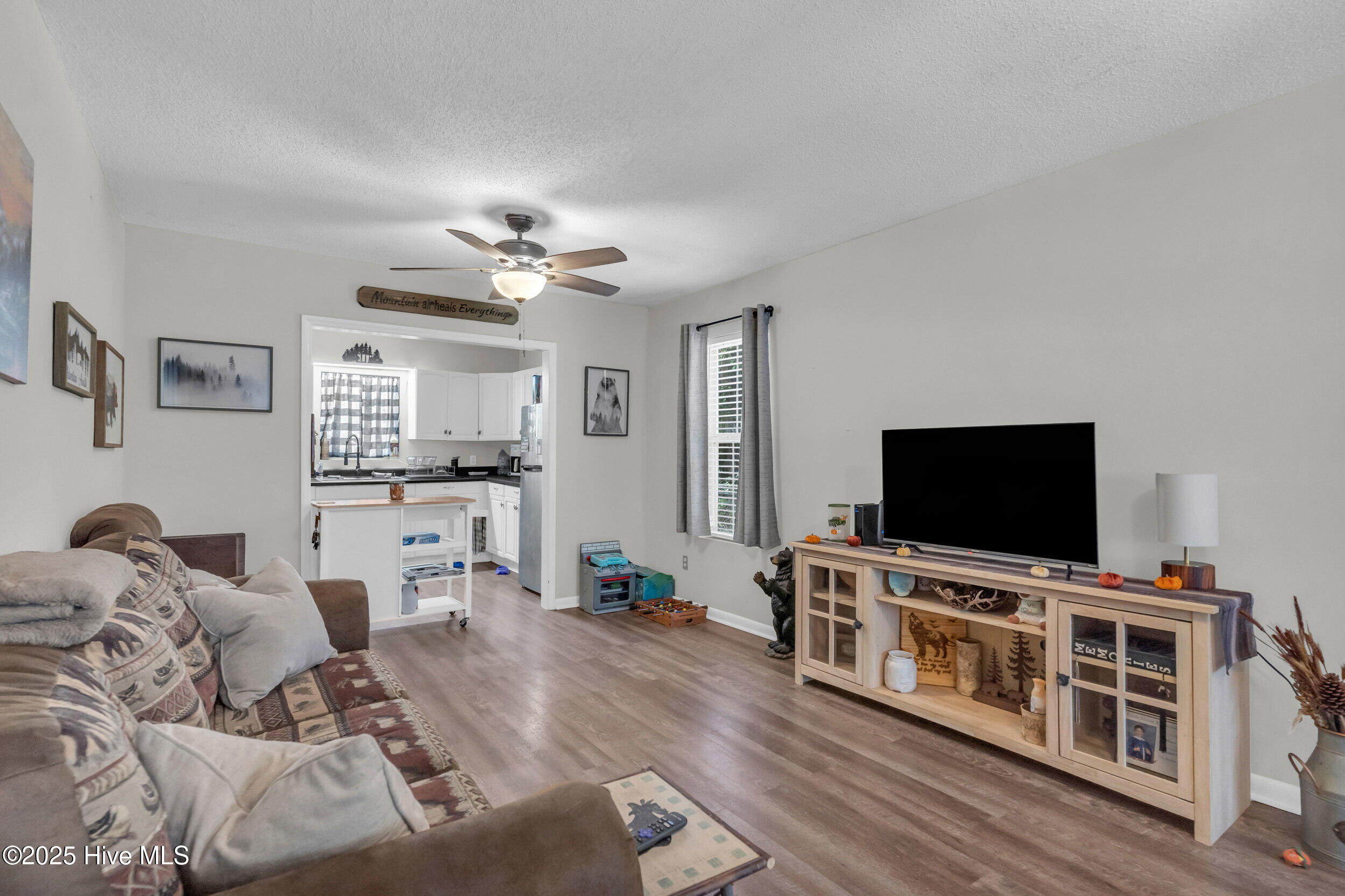 5207 Castle Hayne Road Castle Hayne, NC 28429 - Photo 8 of 31 5_5207 castle hayne rd-00005