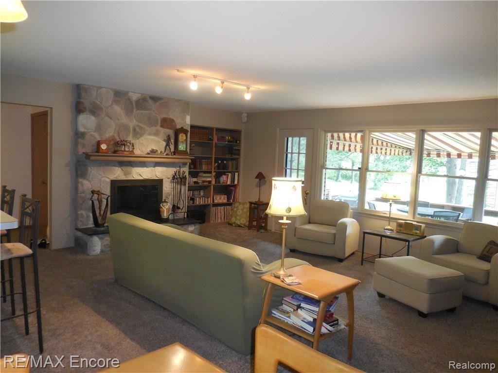 2070 East Thompson Road Holly, MI 48442 - Photo 26 of 64 DSCN1723.JPG