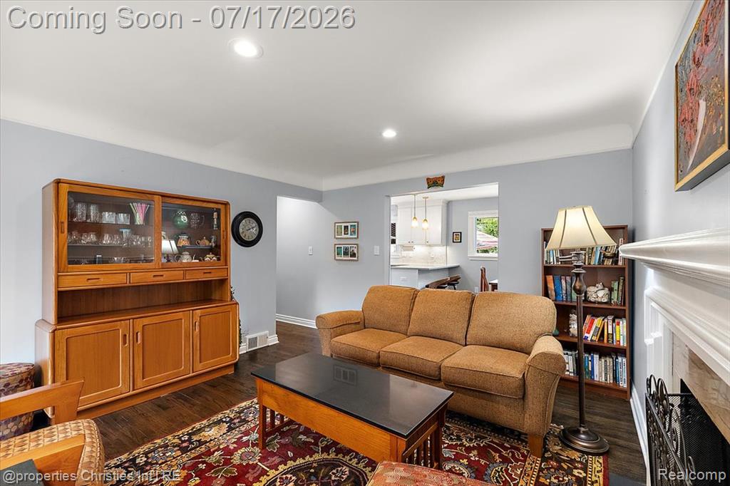 18244 Beverly Road Beverly Hills, MI 48025 - Photo 31 of 80