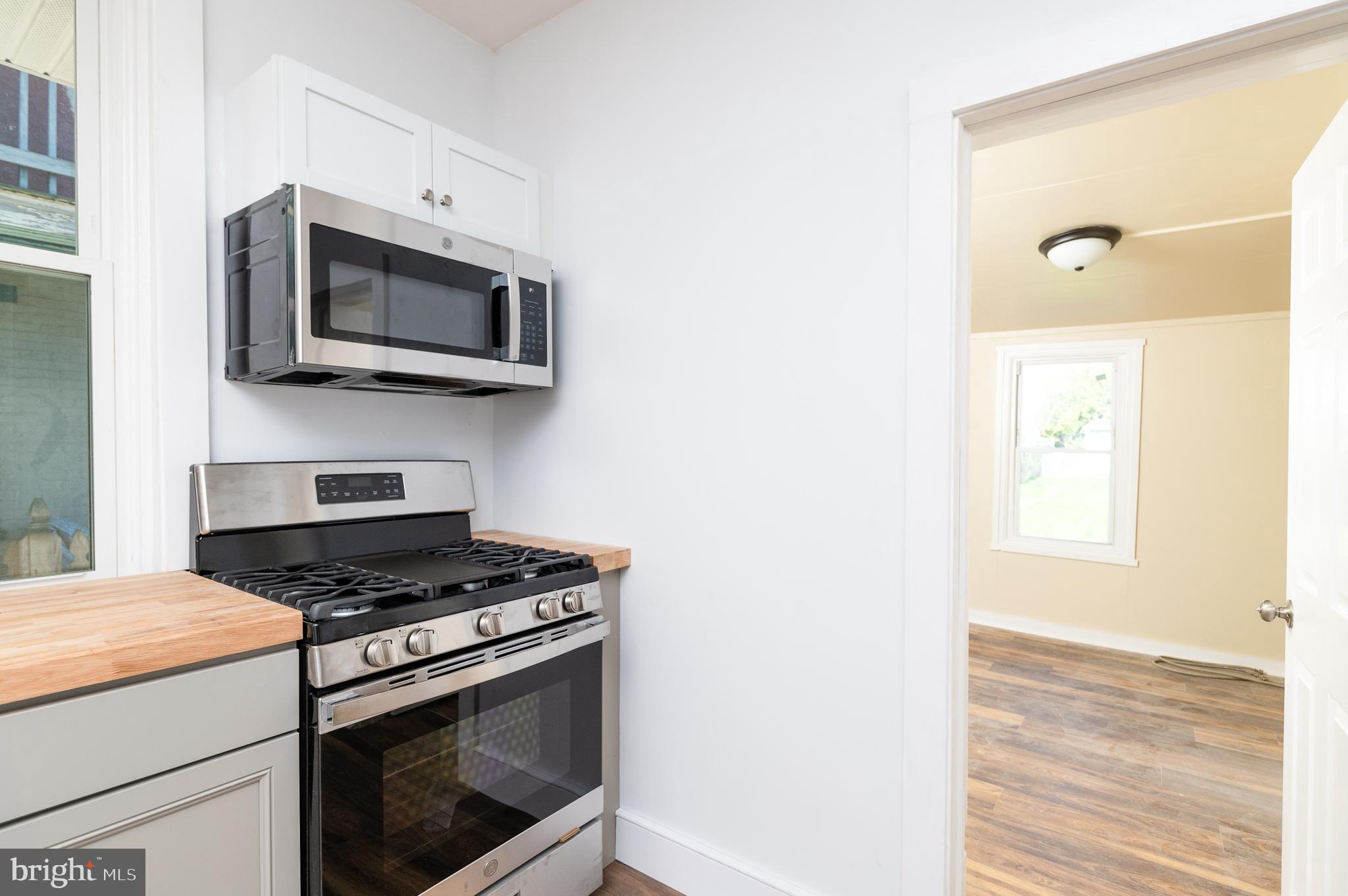 635 Walnut Street Columbia, PA 17512 - Photo 12 of 33