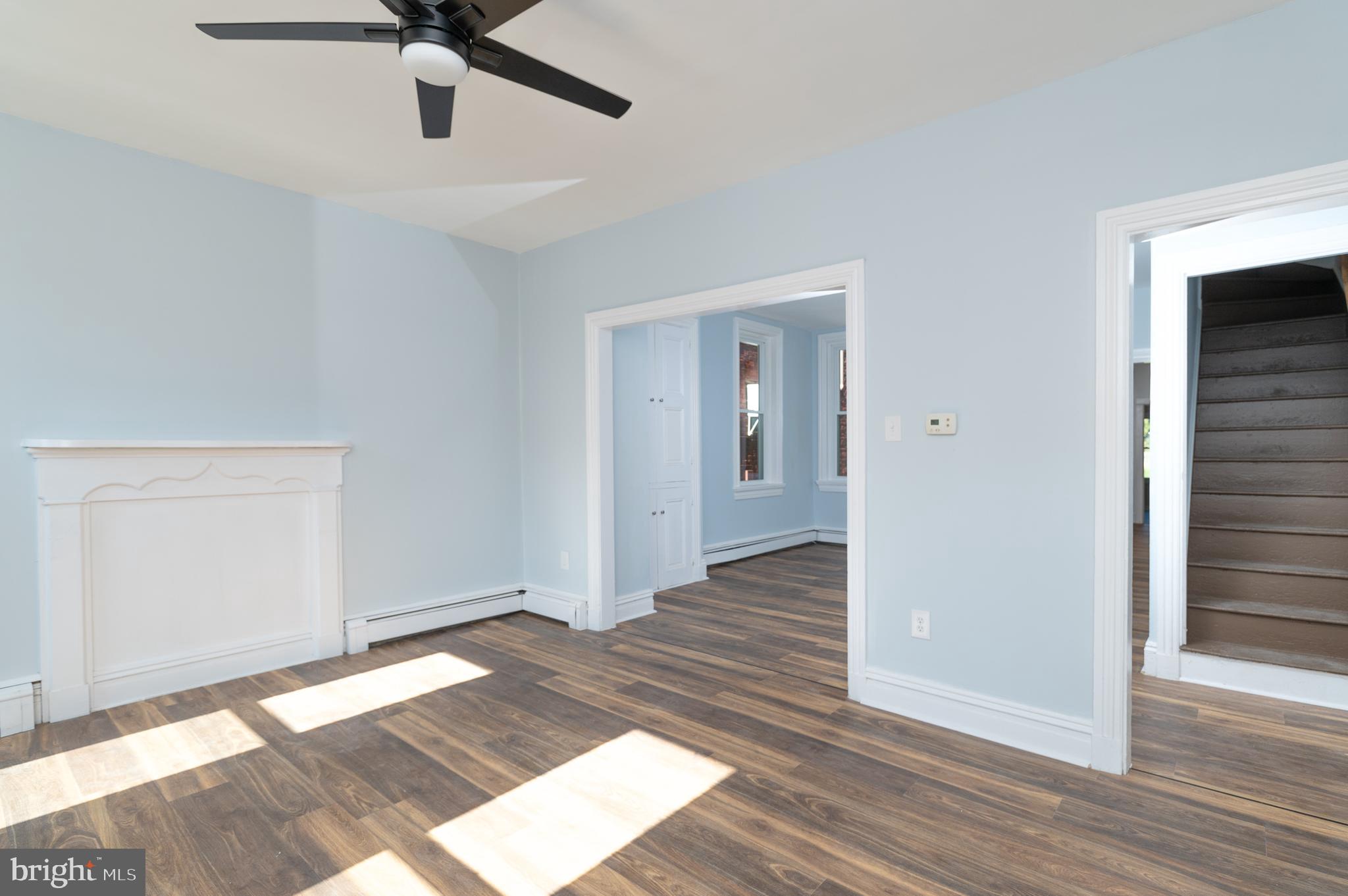 635 Walnut Street Columbia, PA 17512 - Photo 4 of 33