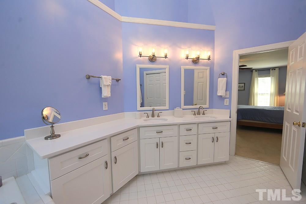 3204 Claverack Way Raleigh, NC 27613 - Photo 19 of 30