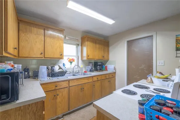 $199,000 | 503 State Rte A, Archie, MO 64725