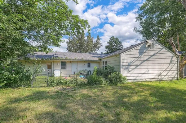 $199,000 | 503 State Rte A, Archie, MO 64725