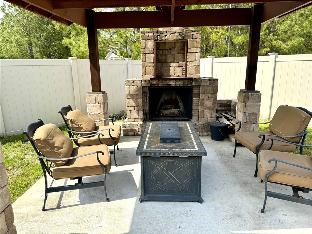 58 Carlee Lane Brunswick, GA 31523 - Photo 4 of 68