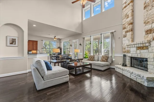 $919,900 | 1436 Flint Rock Loop, Driftwood, TX 78619