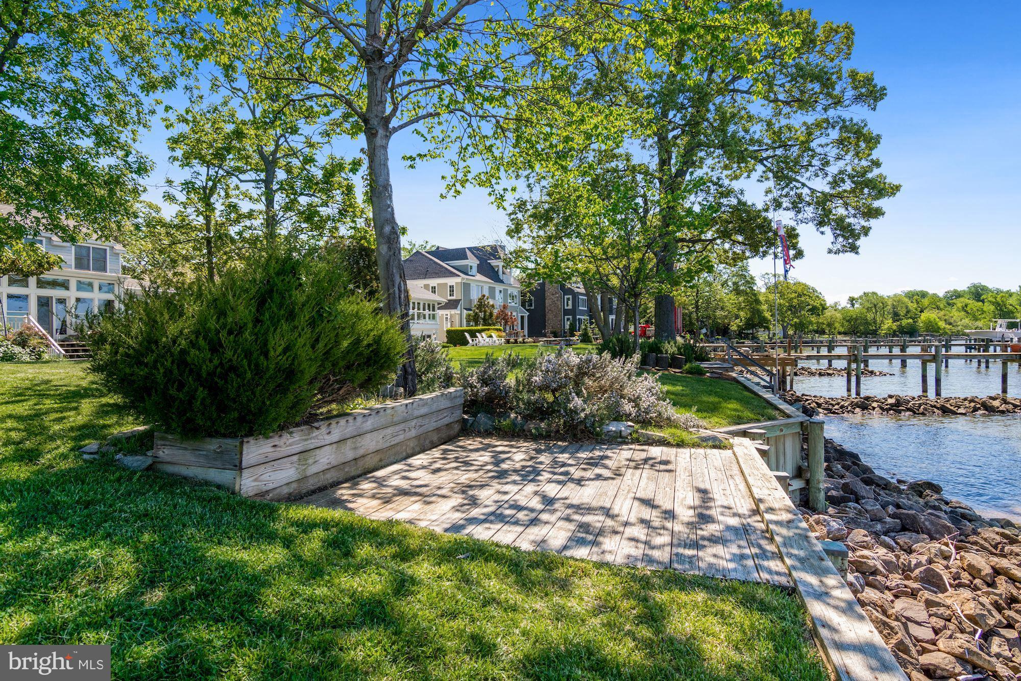 3744 Thomas Point Road Annapolis, MD 21403 - Photo 27 of 45 Panoramic Views of South River