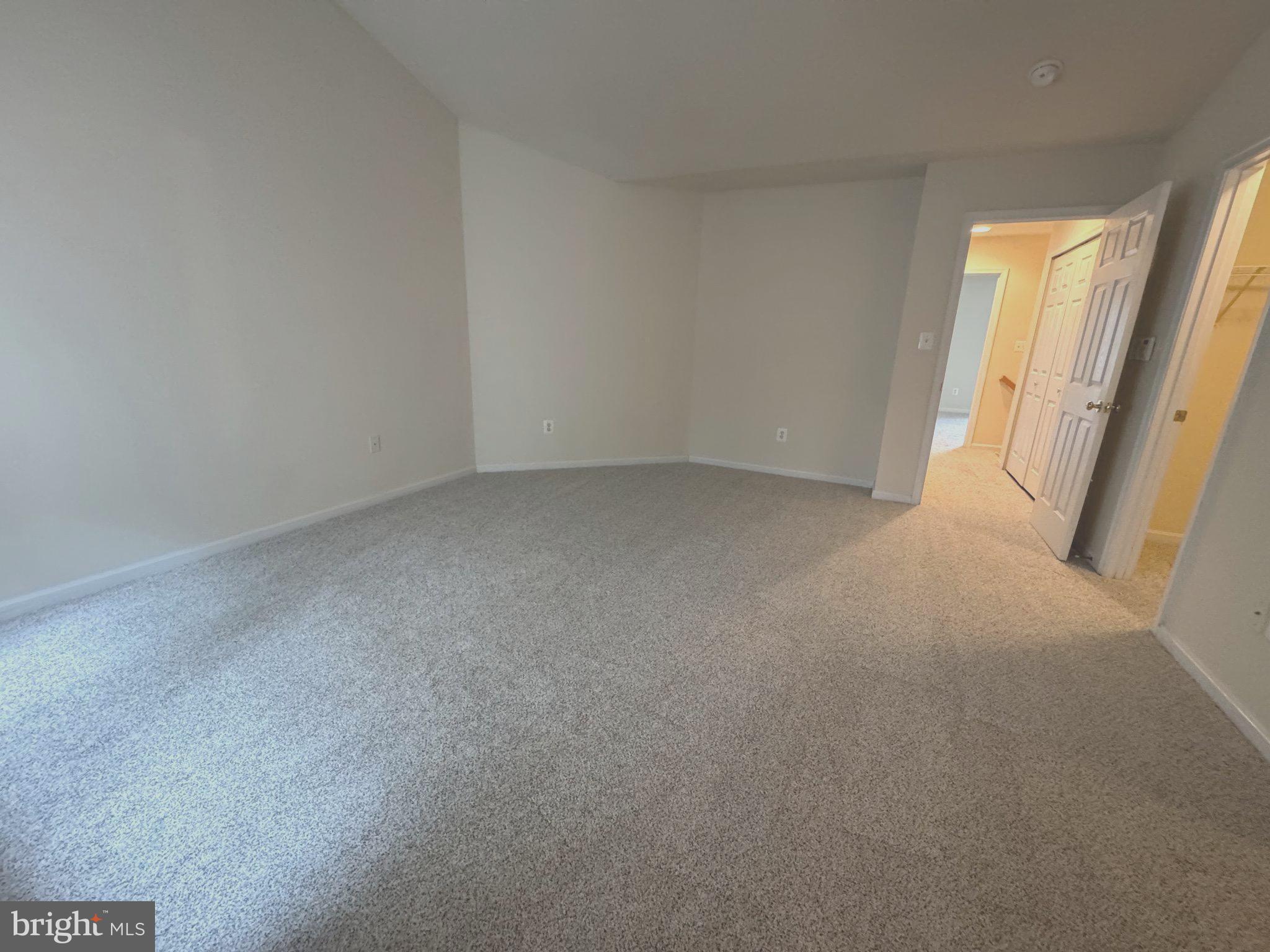 8730 Phipps Farm Way Manassas, VA 20109 - Photo 19 of 52