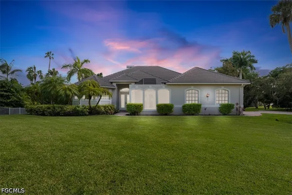 $999,999 | 12800 Treeline Court, North Fort Myers, FL 33903