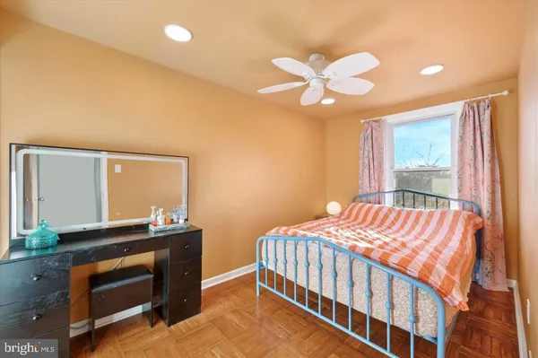 $2,450 | 4572 Manayunk Avenue, Philadelphia, PA 19128