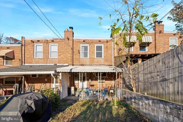 $2,450 | 4572 Manayunk Avenue, Philadelphia, PA 19128