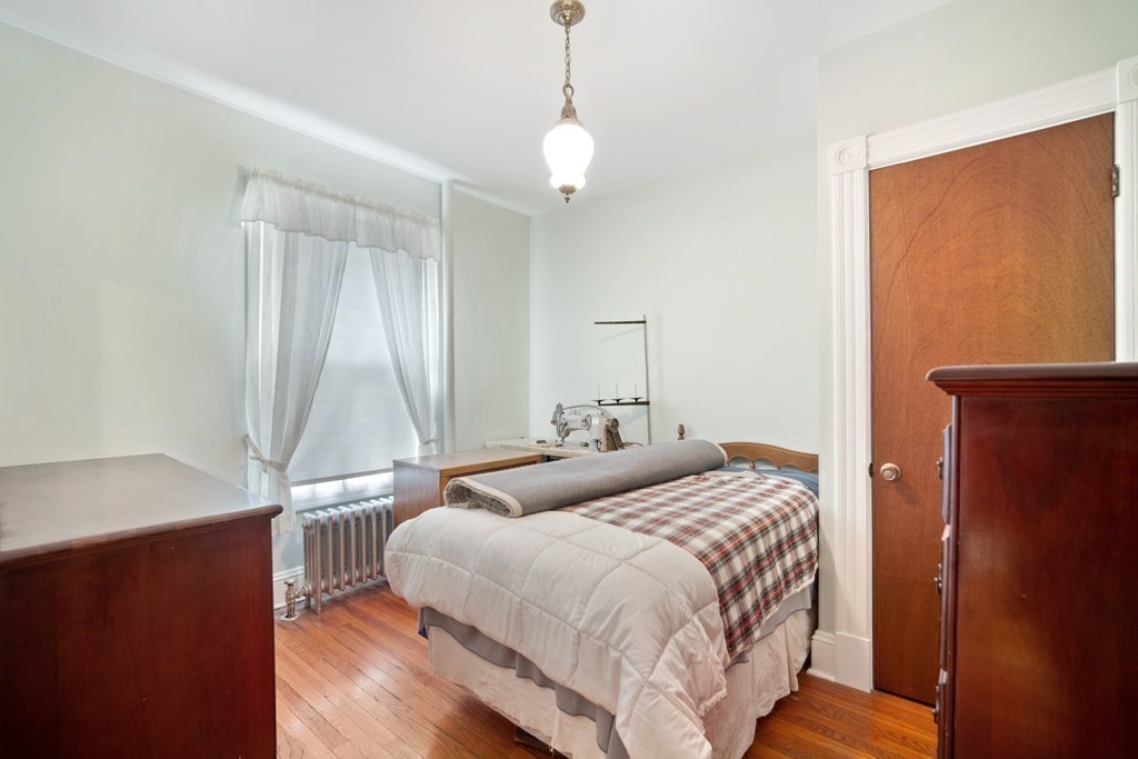 64-66 Cleveland Street Springfield, MA 01104 - Photo 12 of 25 Gallery Image 12