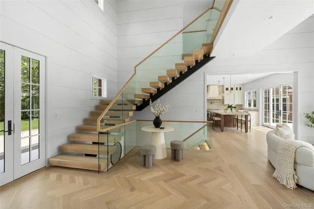 a view of entryway and hall