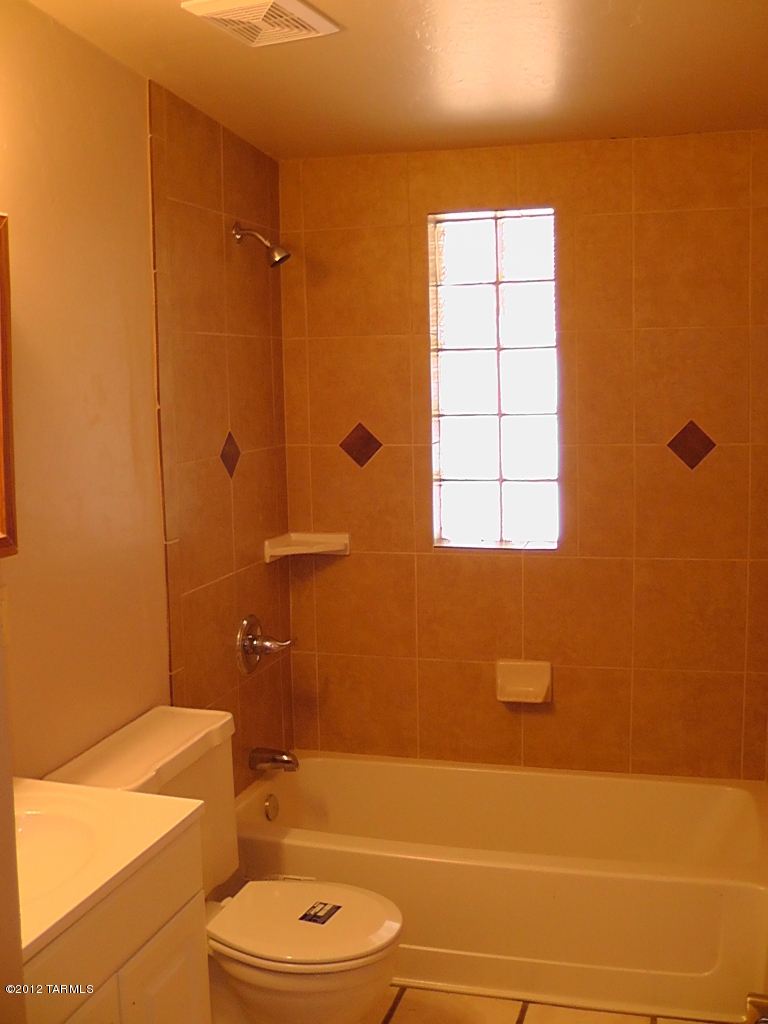 1337 West Kleindale Road Tucson, AZ 85705 - Photo 14 of 25 Gallery Image 14