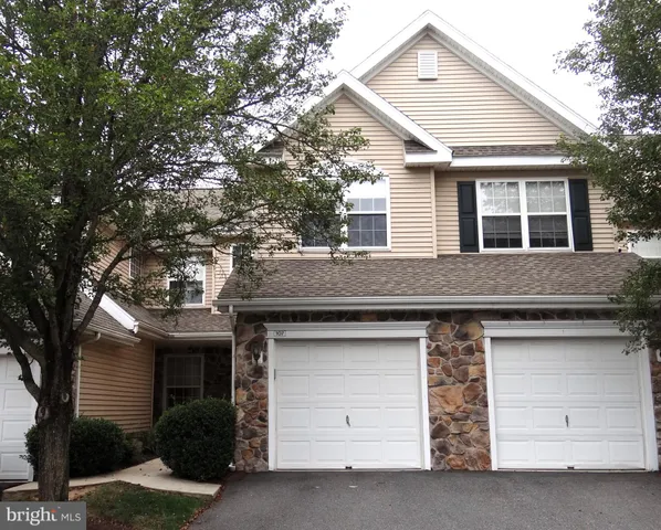 $2,250 | 107 Country Lane, Morgantown, PA 19543