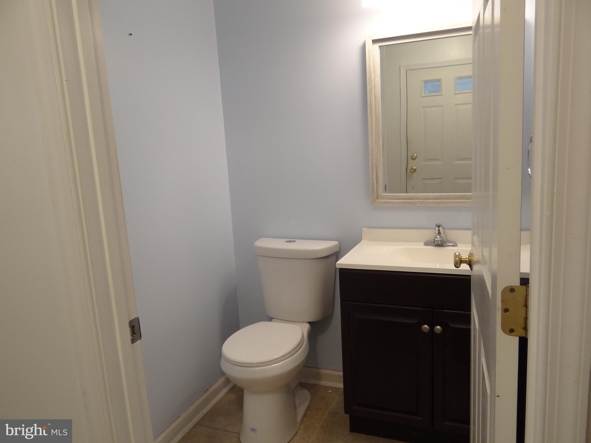 107 Country Lane Morgantown, PA 19543 - Photo 10 of 21 Half Bath