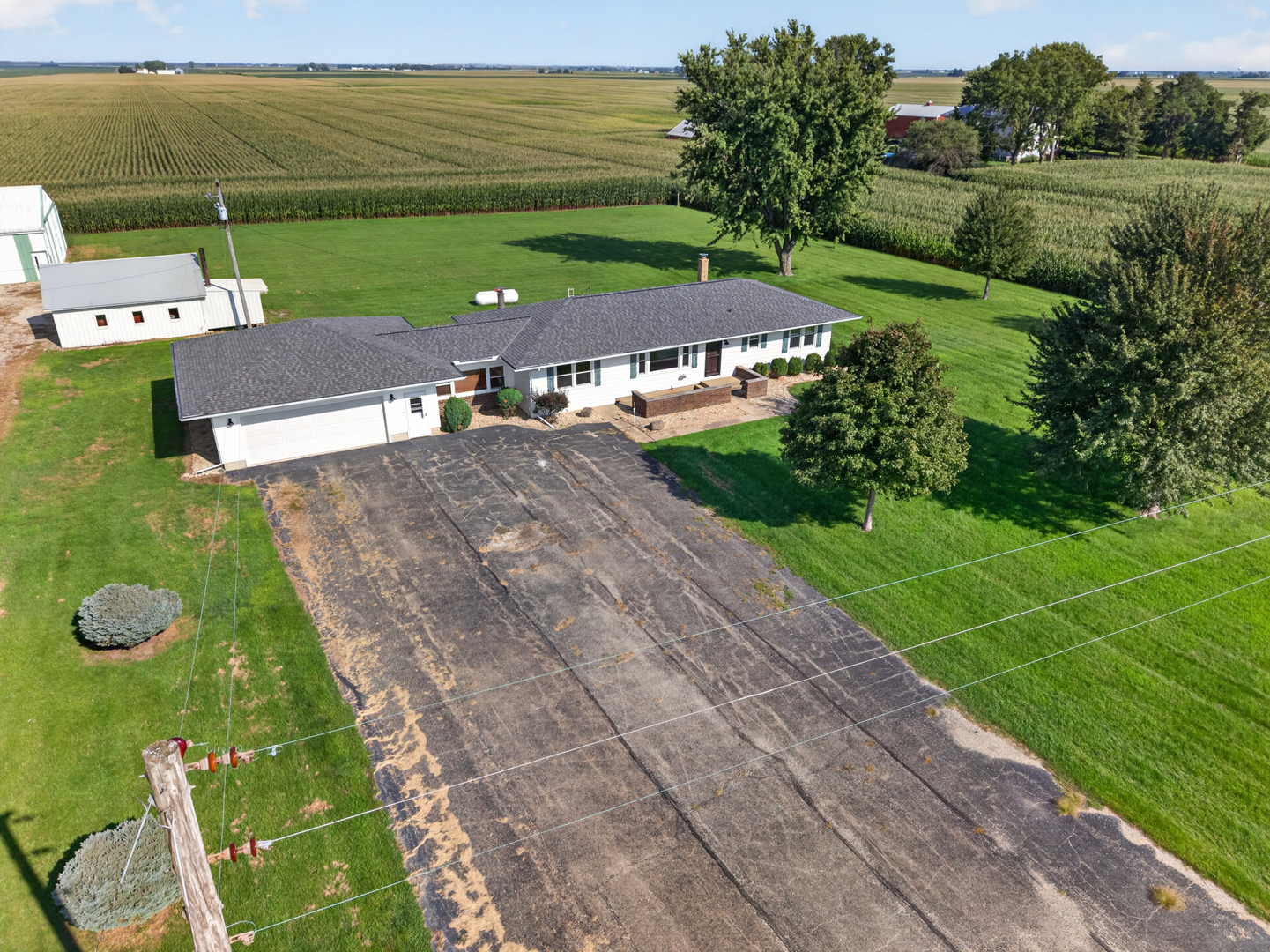3560 East 14th Road Ottawa, IL 61350 - Photo 5 of 27 Gallery Image 5