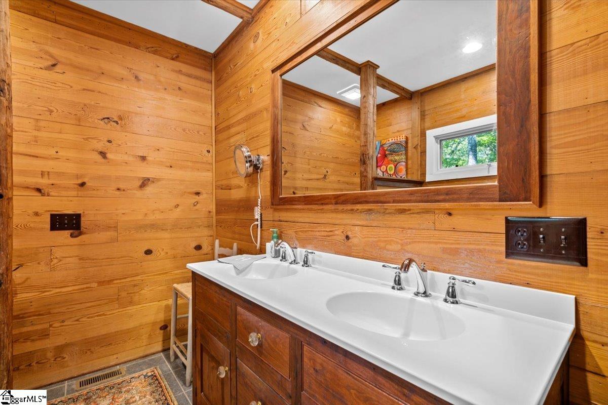 160 Duffs Mountain Road Marietta, SC 29661 - Photo 23 of 35