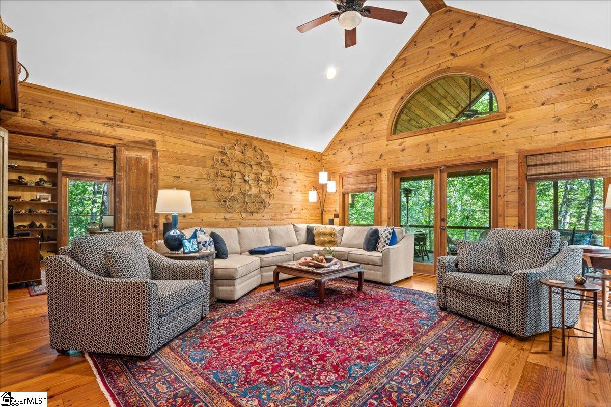 160 Duffs Mountain Road Marietta, SC 29661 - Photo 10 of 35