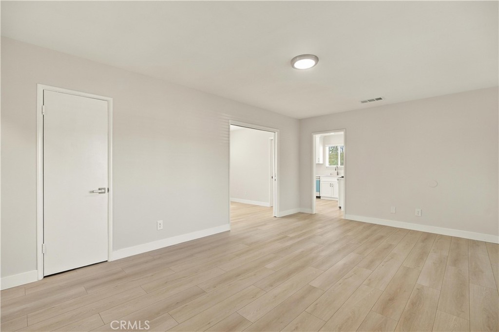 235 East Fromer Street Rialto, CA 92376 - Photo 27 of 40 Gallery Image 27