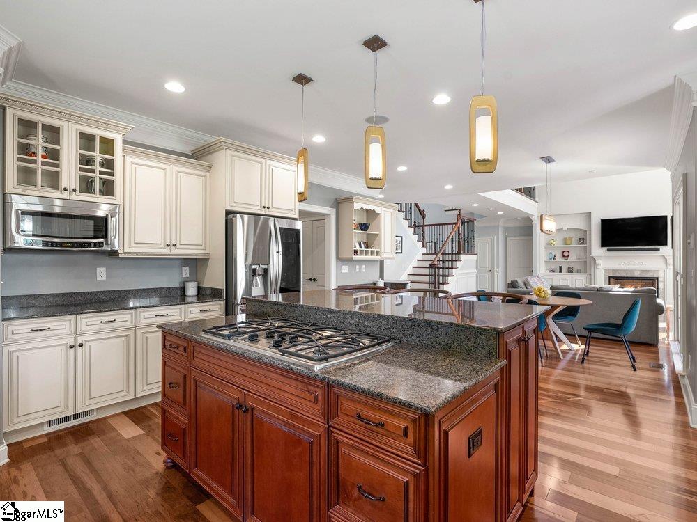 394 Crepe Myrtle Drive Greer, SC 29651 - Photo 17 of 49