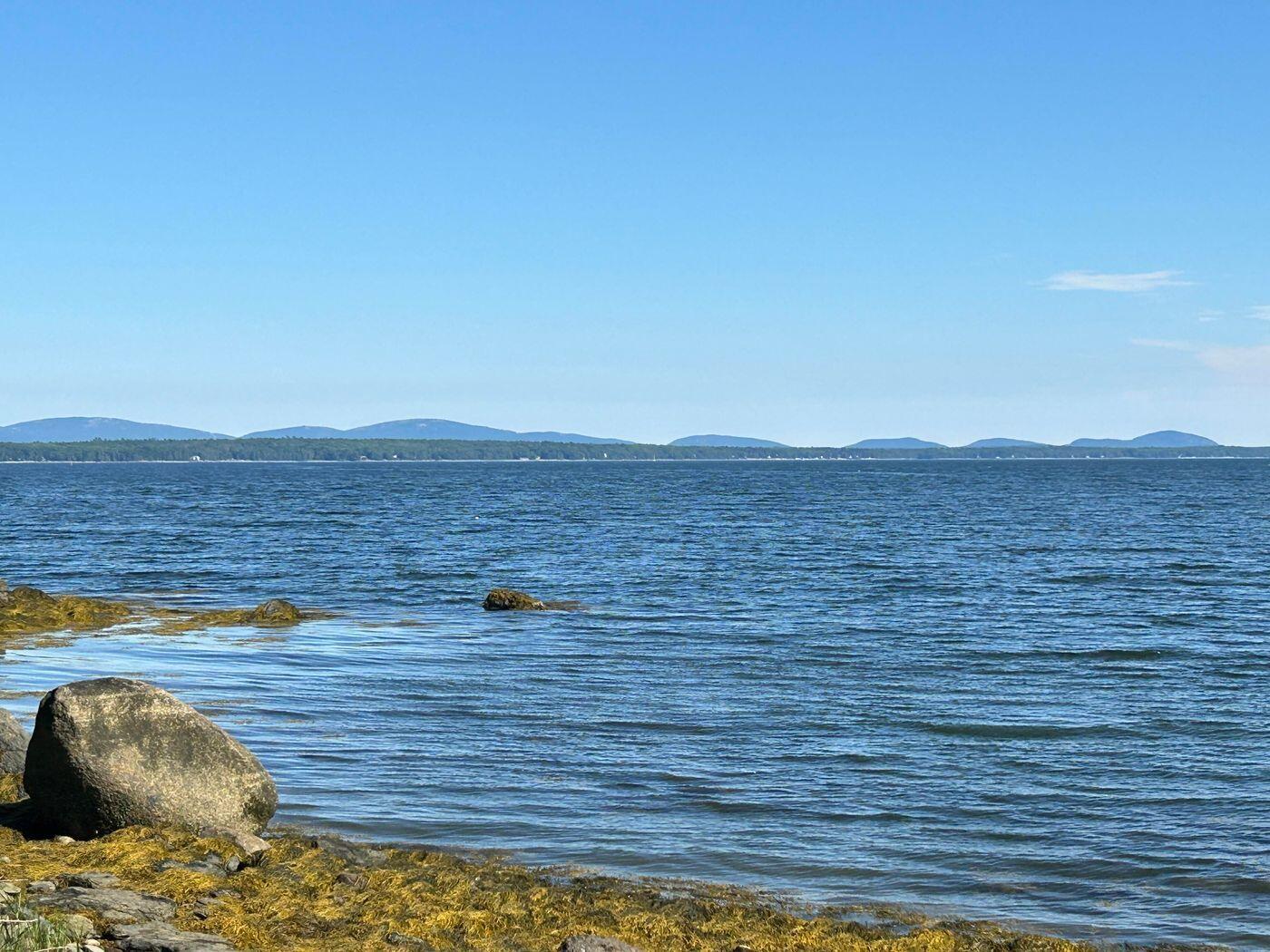 992 Surry Road Surry, ME 04684 - Photo 3 of 10 W4-ME2618_3