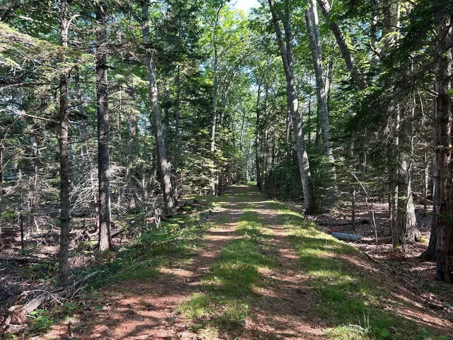 $435,000 | 992 Surry Road, Surry, ME 04684