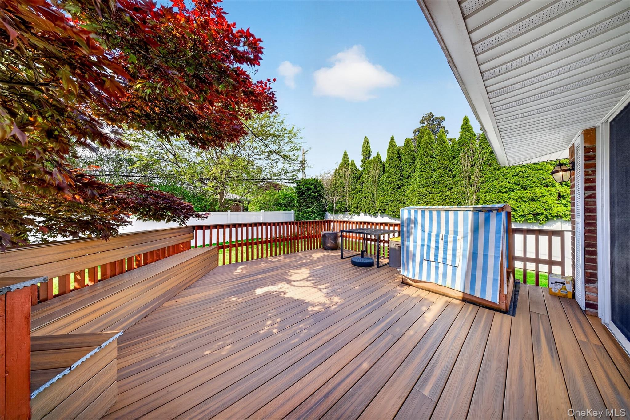 5 Joseph Court Syosset, NY 11791 - Photo 24 of 29