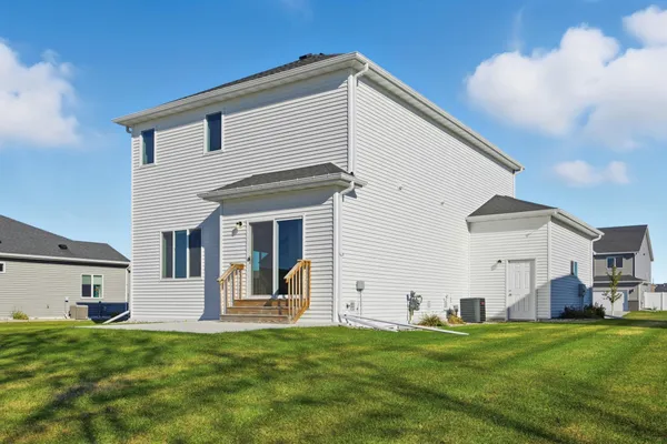 $369,000 | 3615 17th Street South, Moorhead, MN 56560