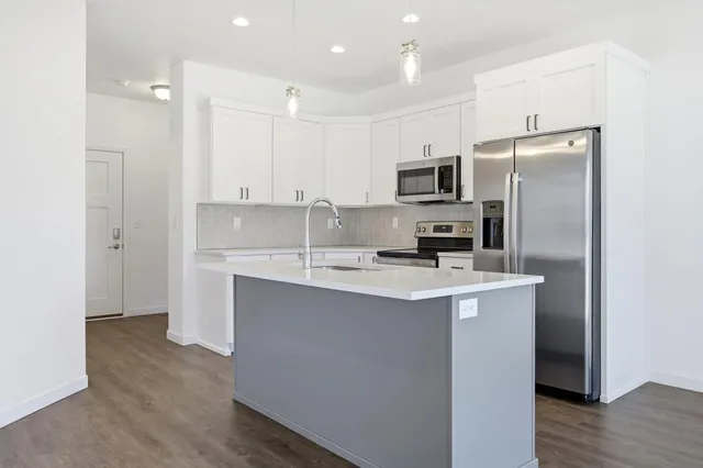 $377,000 | 3615 17th Street South, Moorhead, MN 56560