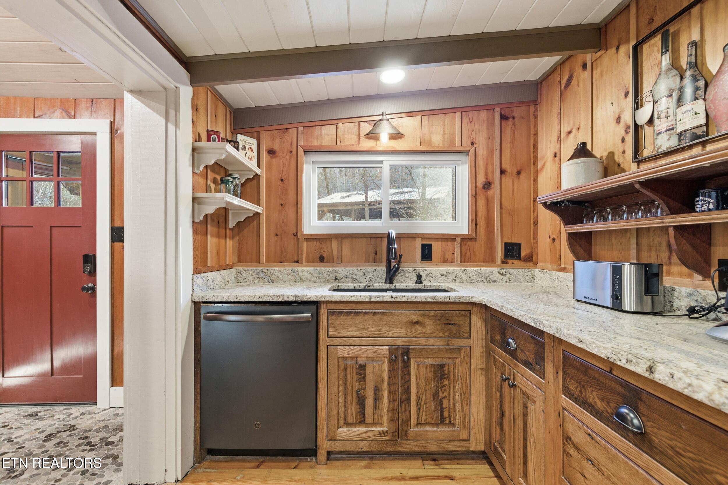 259 Black Mash Hollow Road Townsend, TN 37882 - Photo 27 of 42 knoxview_259_black_mash_hollow_rd_0047