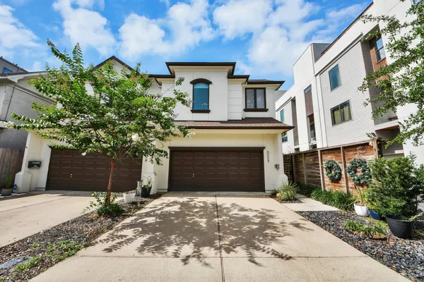 $3,700 | 605 West Polk Street, Unit B, Houston, TX 77019