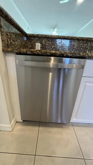 26 Royal Palm Way, Unit 302 Boca Raton, FL 33432 - Photo 13 of 25 IMG_0972