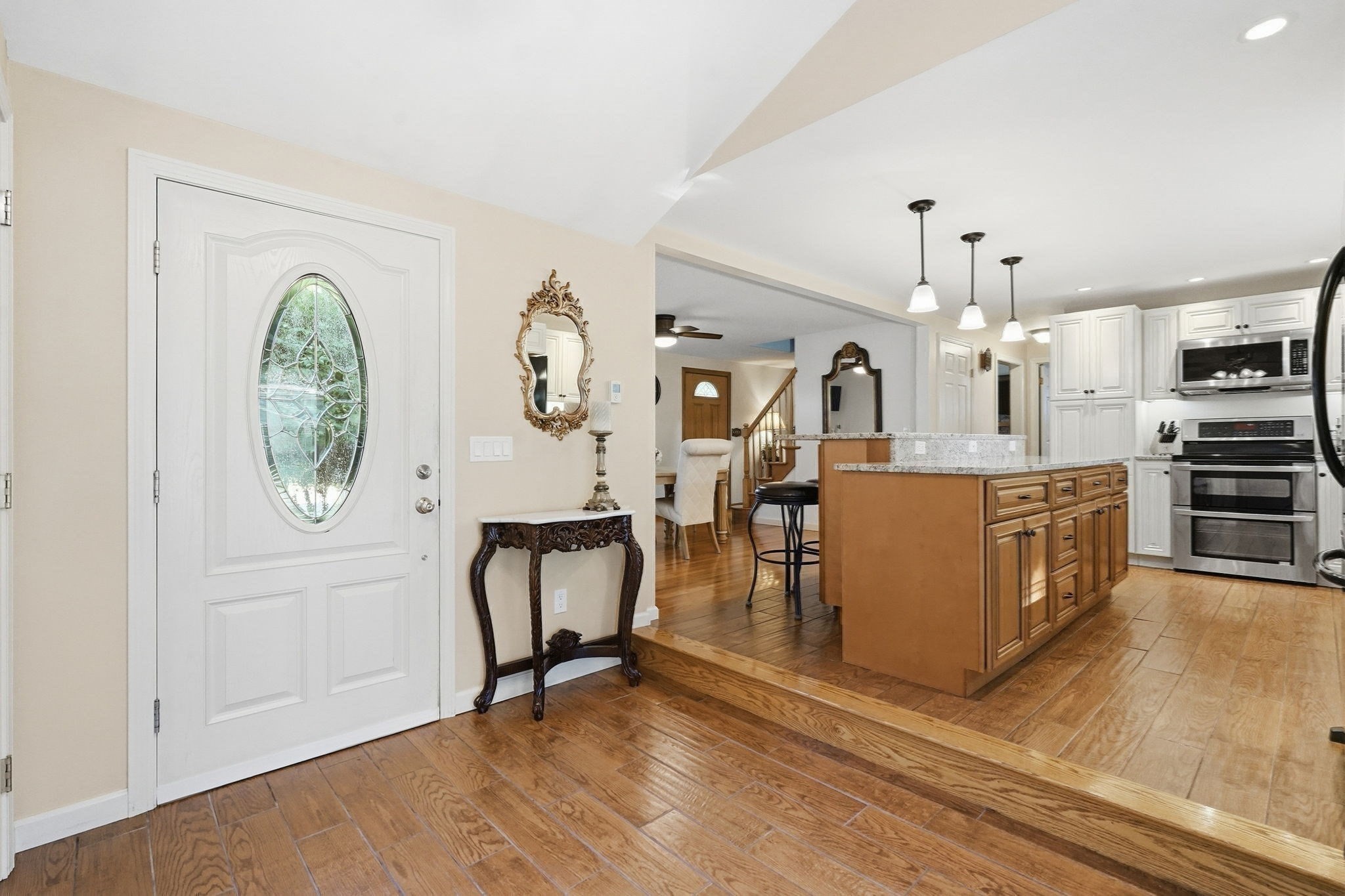 46 Country Road Agawam, MA 01001 - Photo 8 of 42 Gallery Image 8
