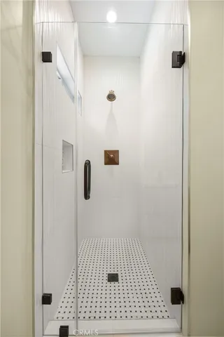 $2,800 | 6508 Oakdale Avenue, Woodland Hills, CA 91367