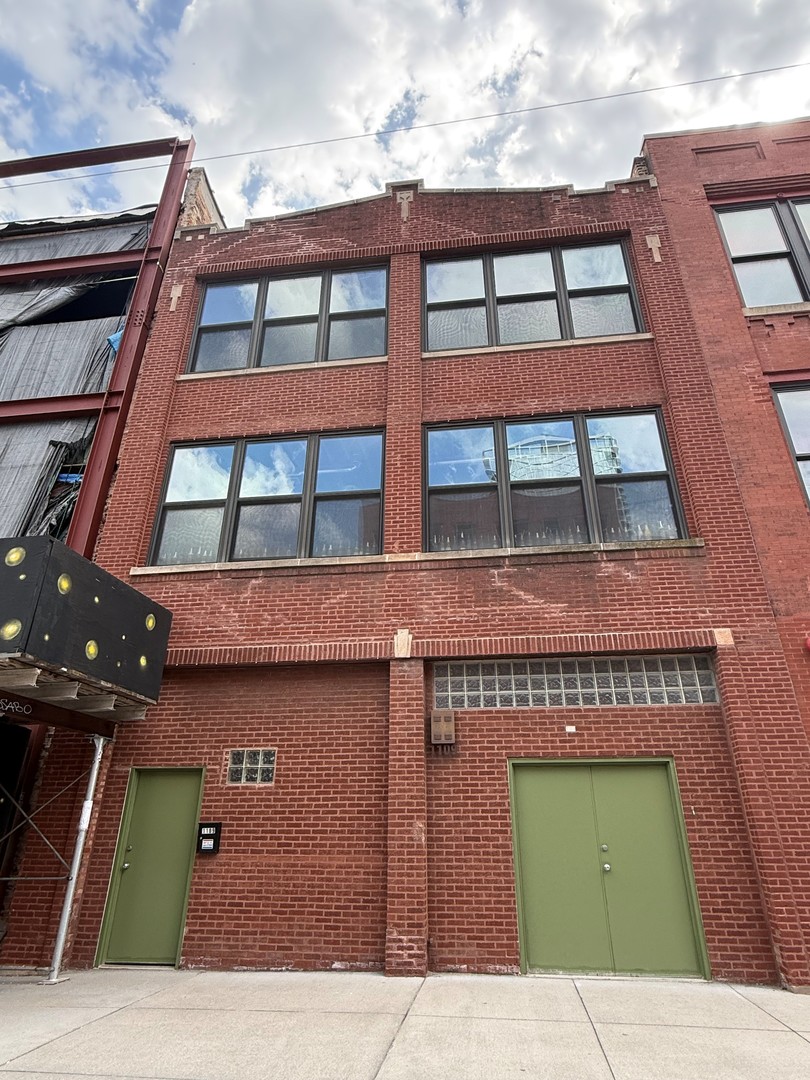 1109 West Fulton Market Chicago, IL 60607 - Photo 1 of 18