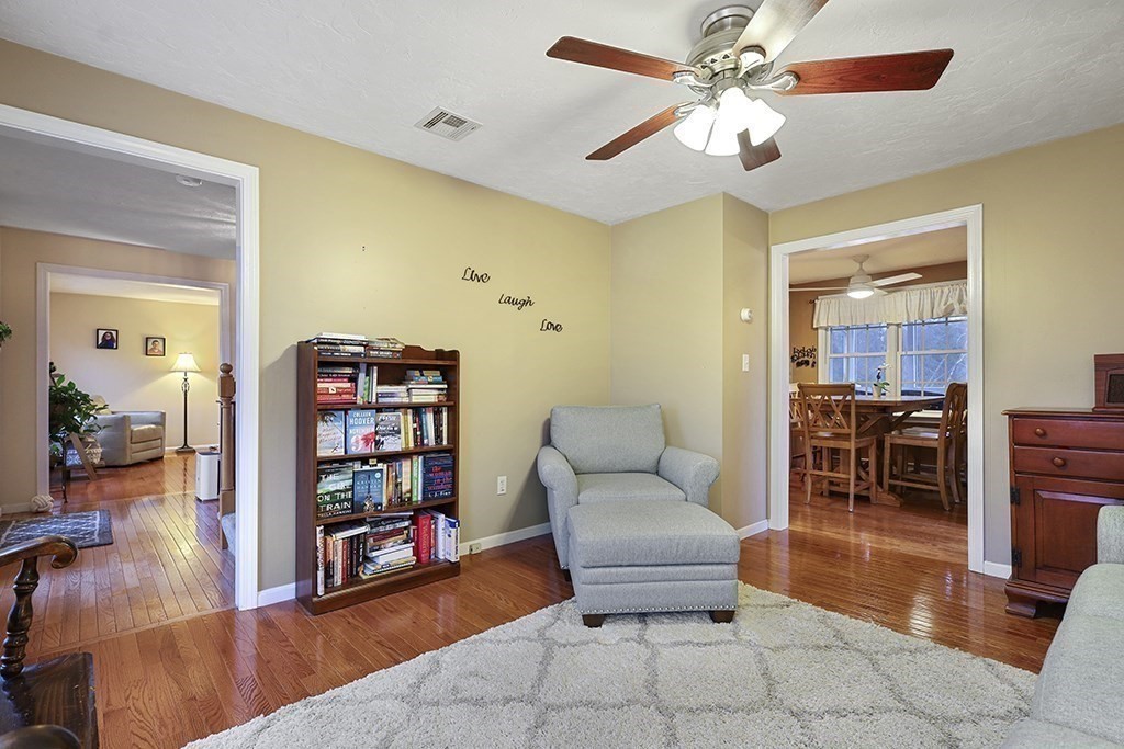 42 Deer Run Road Bellingham, MA 02019 - Photo 14 of 31 Gallery Image 14
