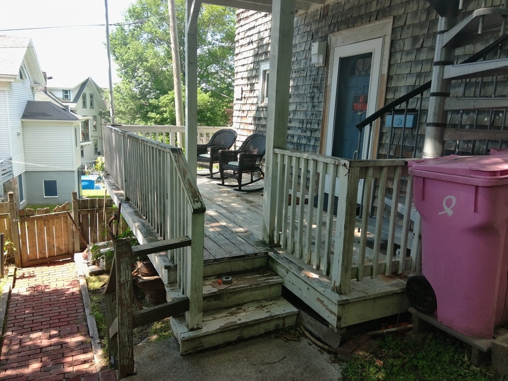 30 R Highland Street Gloucester, MA 01930 - Photo 2 of 14