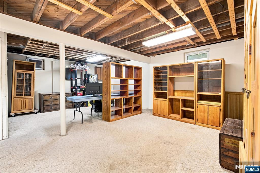 71 Malcolm Road Mahwah, NJ 07430 - Photo 21 of 30 Gallery Image 21