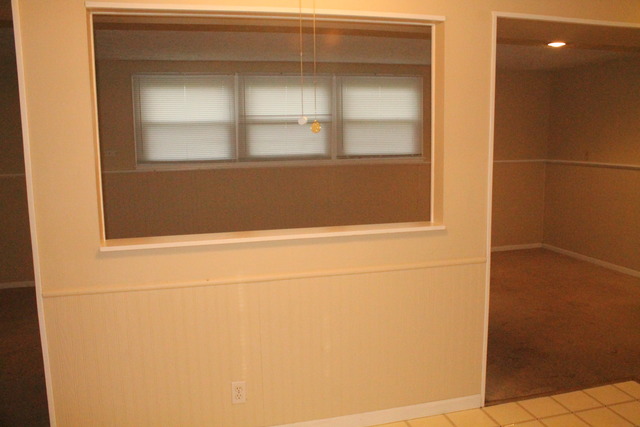 37 Woodridge Road Montgomery, IL 60538 - Photo 13 of 25