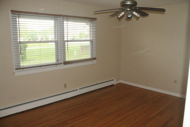 37 Woodridge Road Montgomery, IL 60538 - Photo 5 of 25