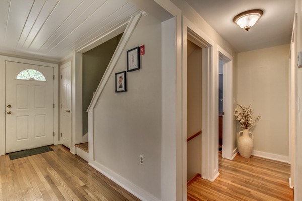 75 Hamilton Road Wrentham, MA 02093 - Photo 18 of 30